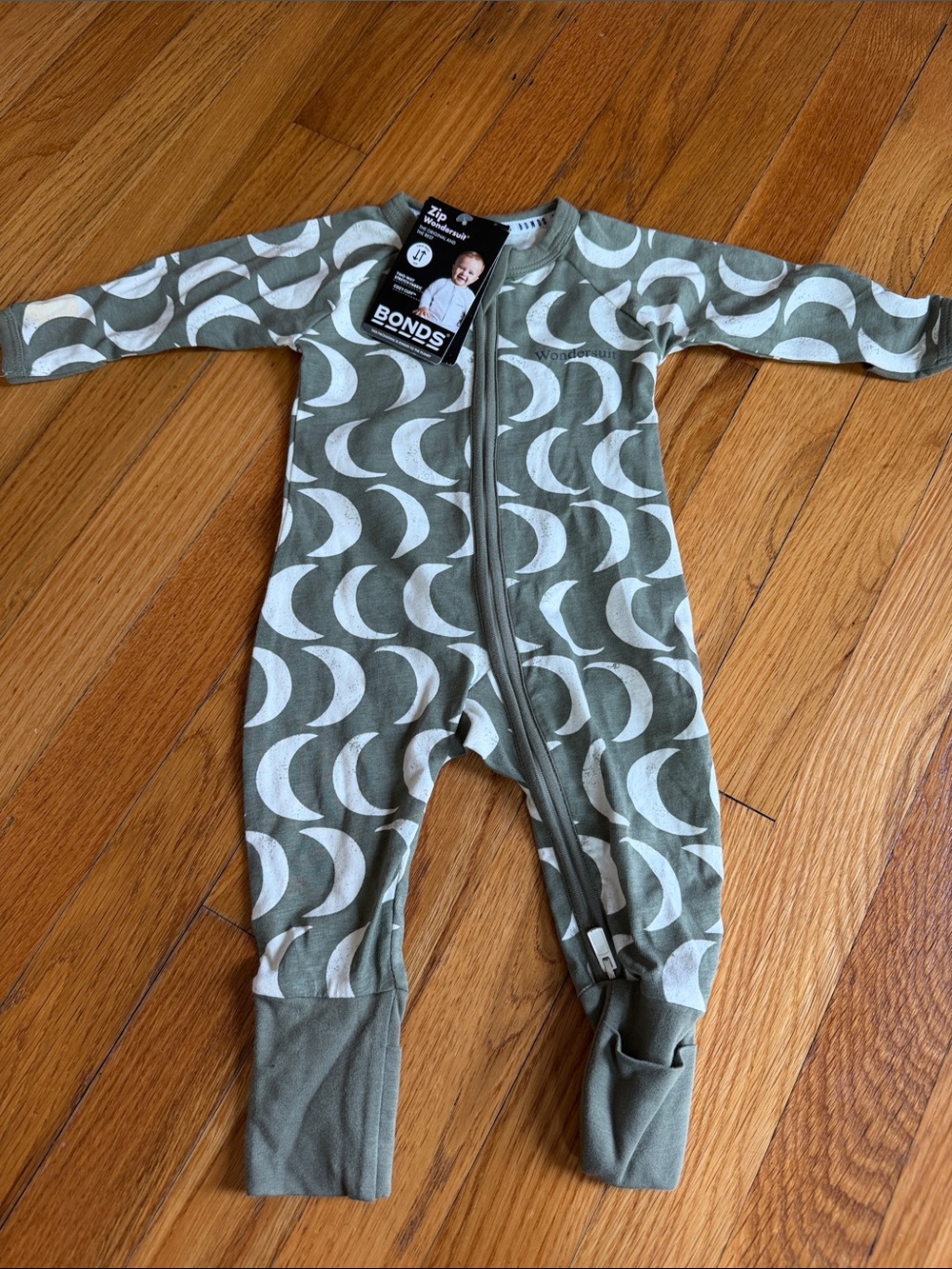 NWT Bonds Wondersuit Pajamas